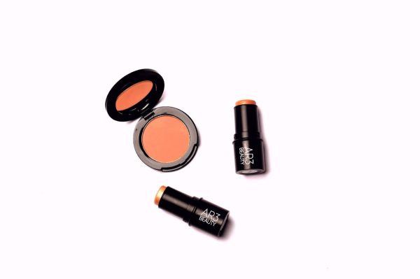 Face Set (Contour, Highlighting, Blush) BCH01 Online now